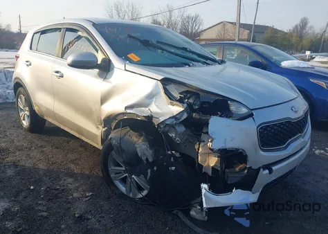 2018 Kia Sportage Lx z USA, uszkodzony, nr VIN KNDPM3AC9J7317328